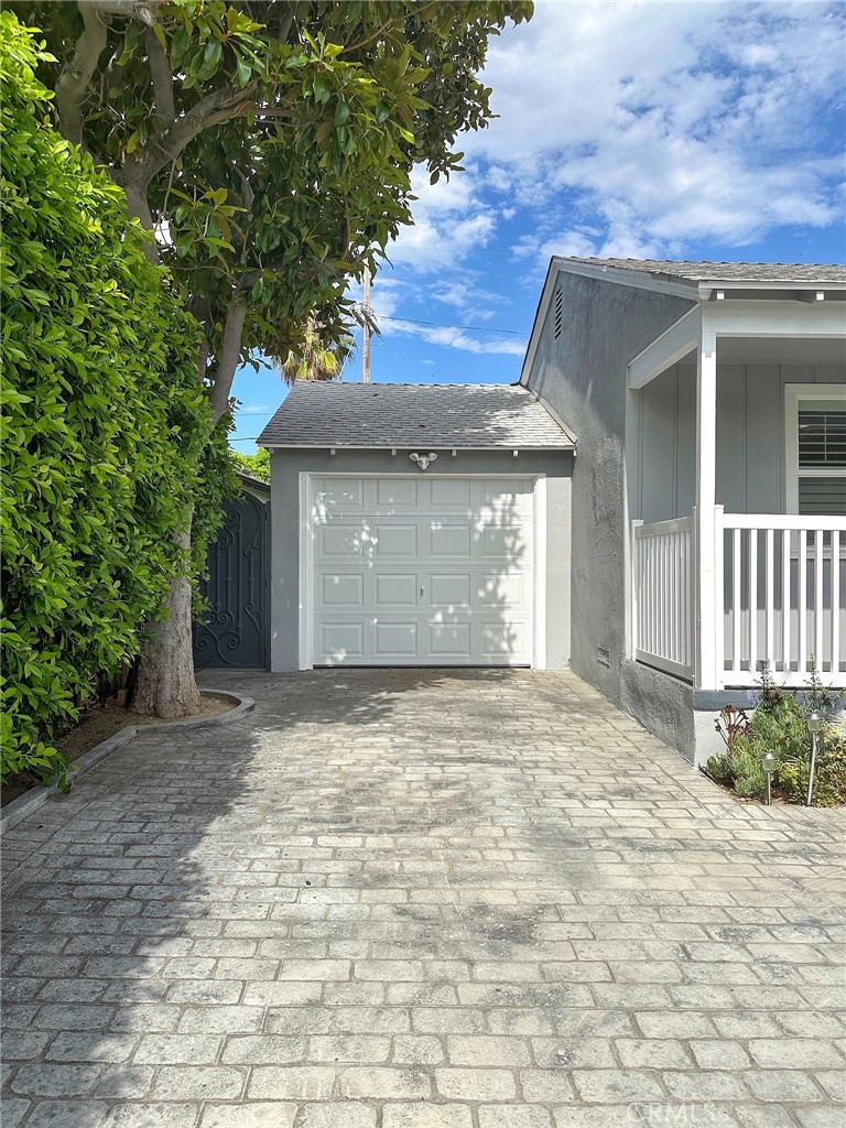 5857 Balcom Avenue