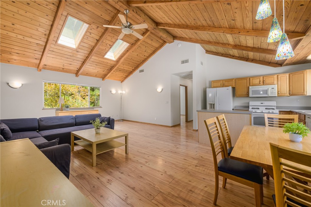 5065 Casa Drive