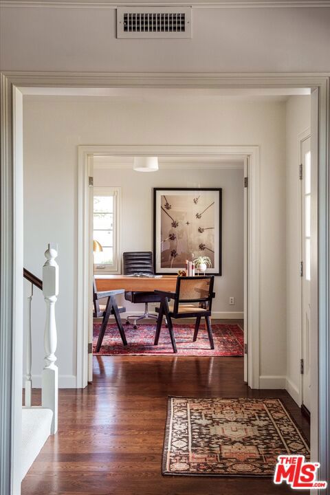 1100 Las Pulgas Place