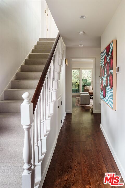 1100 Las Pulgas Place