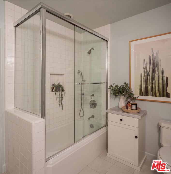 1100 Las Pulgas Place