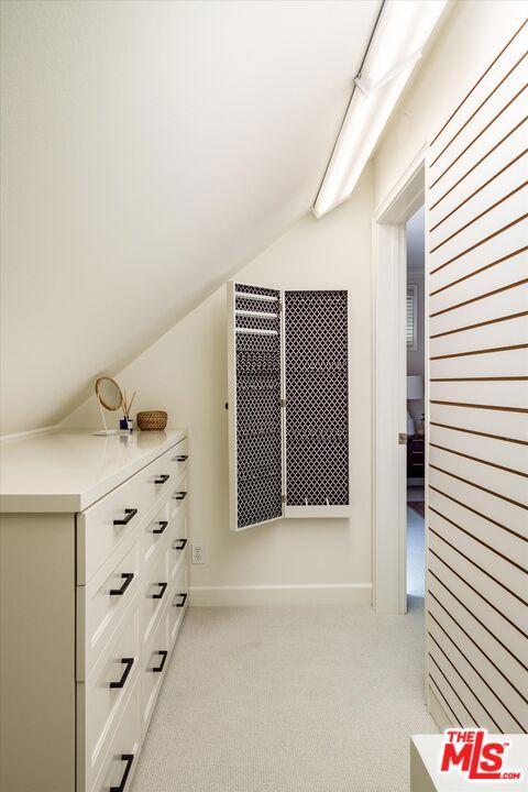 1100 Las Pulgas Place