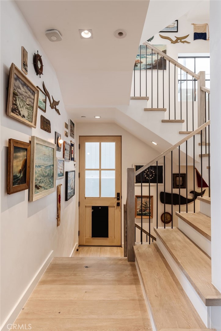 3222 The Strand