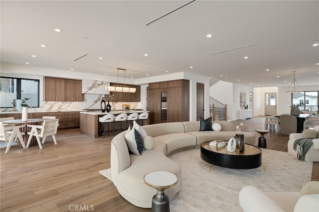 932 9th Street