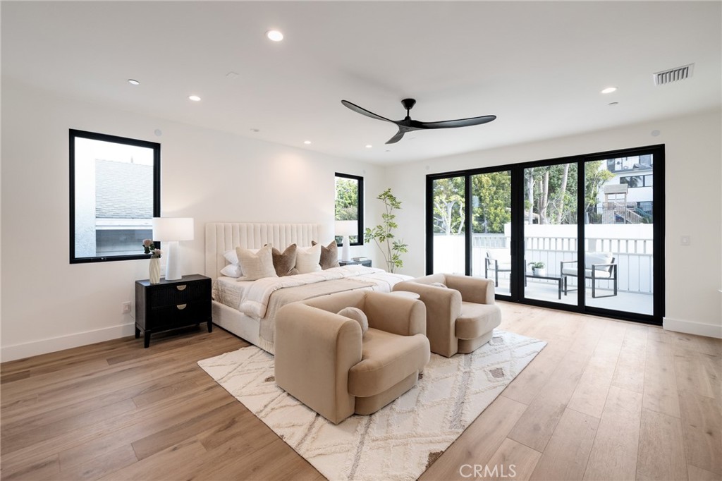 932 9th Street