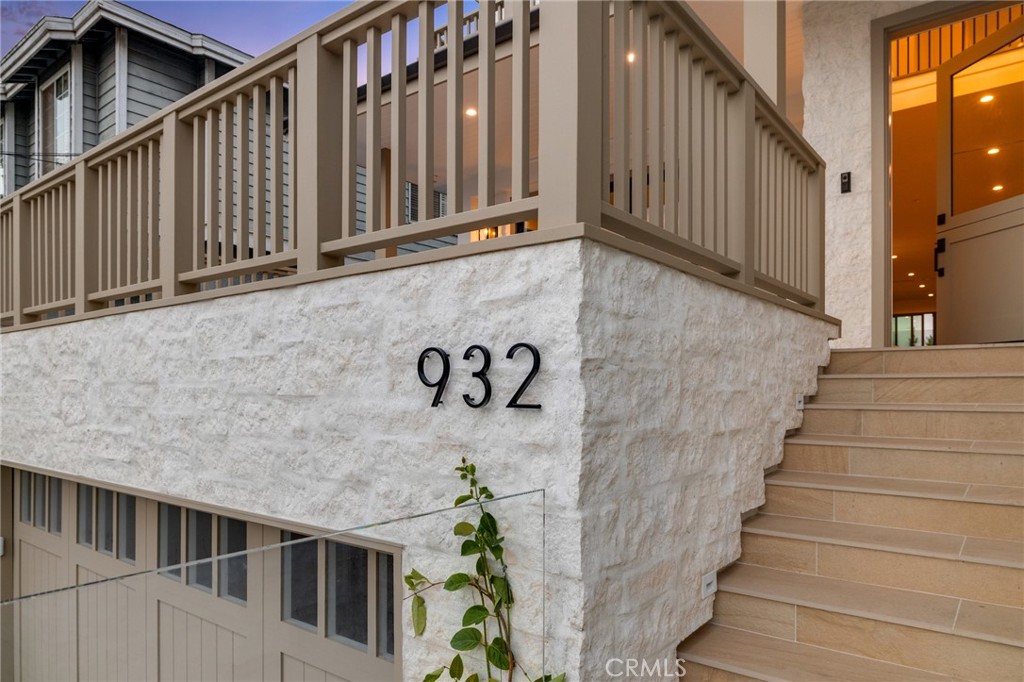 932 9th Street