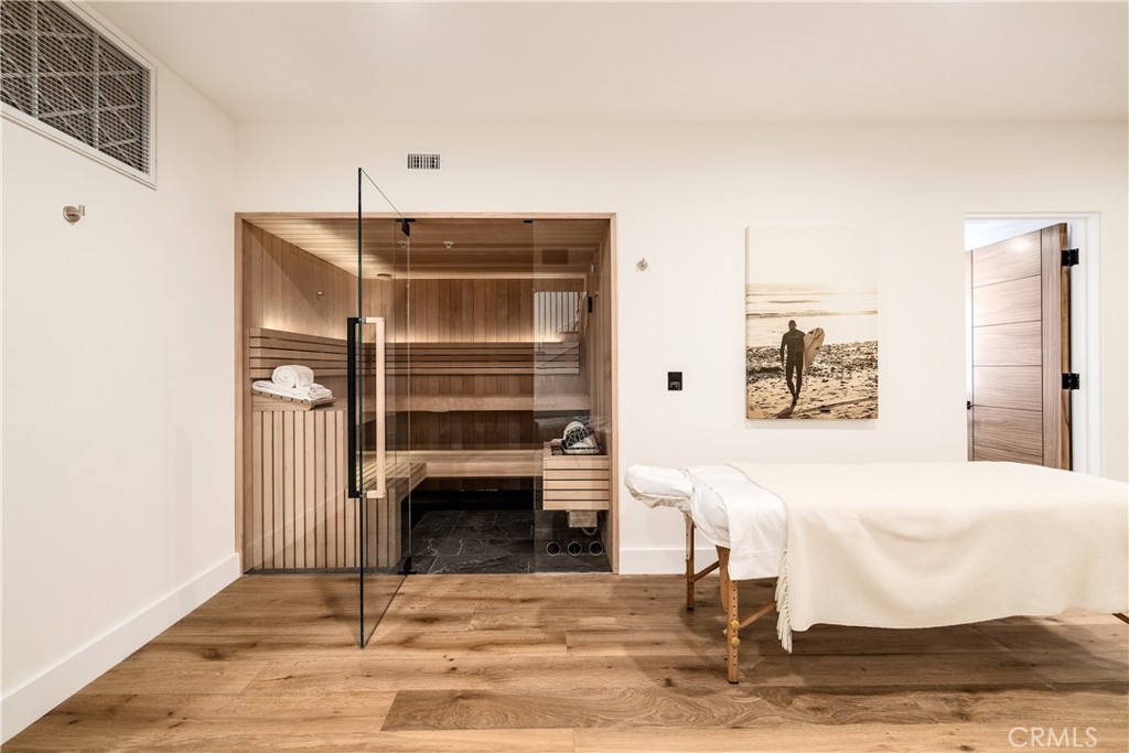 932 9th Street