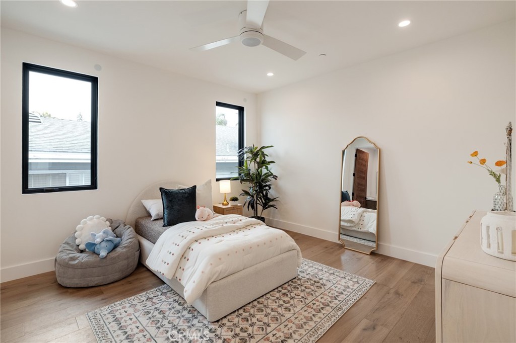 932 9th Street