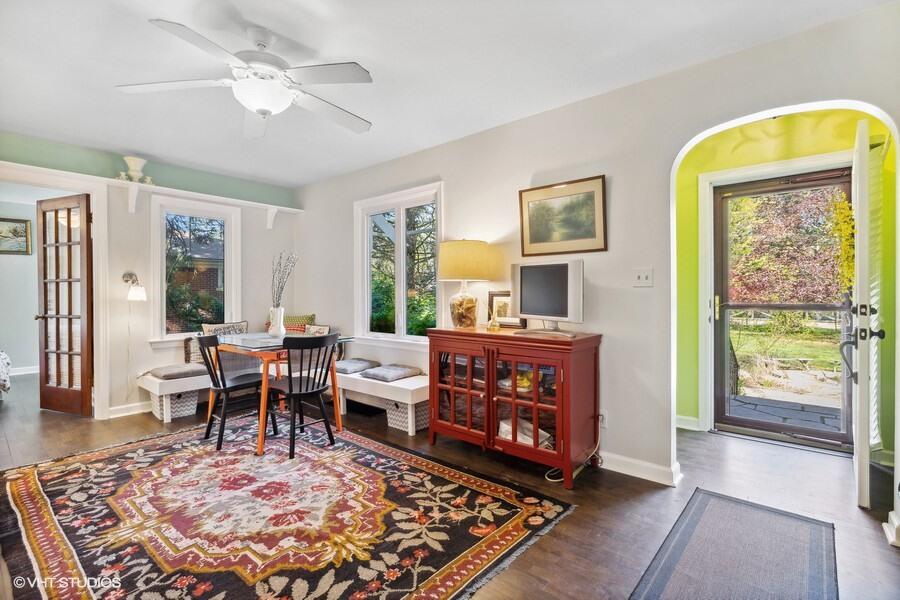 14507 Lakeshore Road
