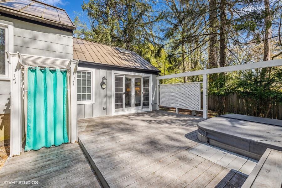 14507 Lakeshore Road