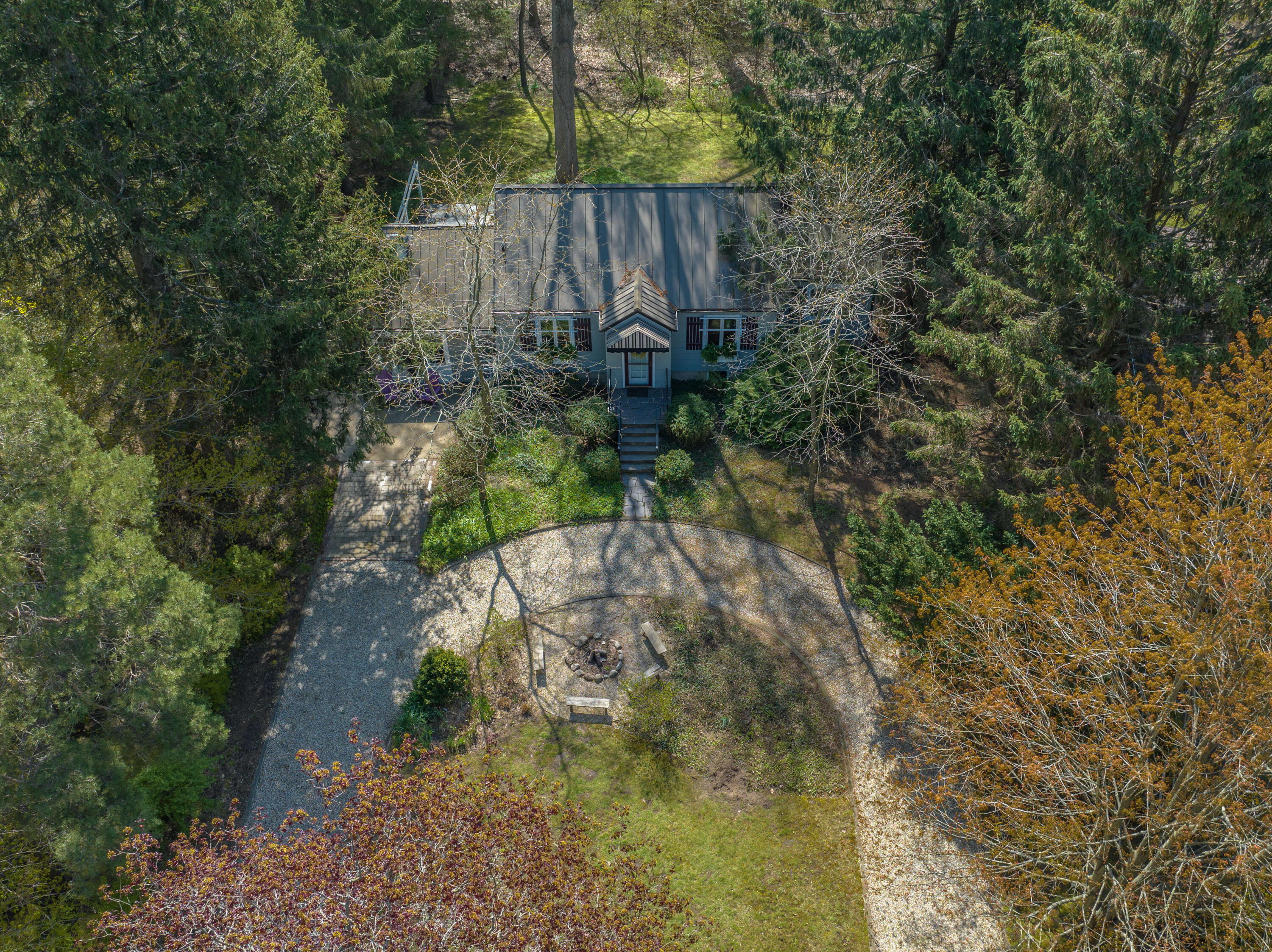 14507 Lakeshore Road