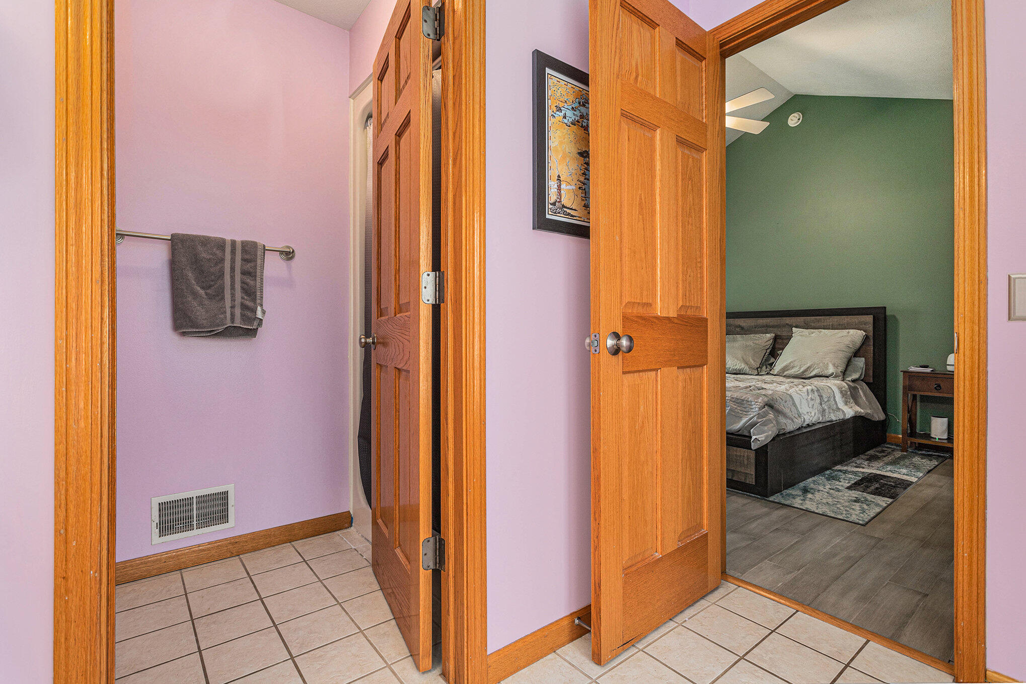 2986 Maplewood Street