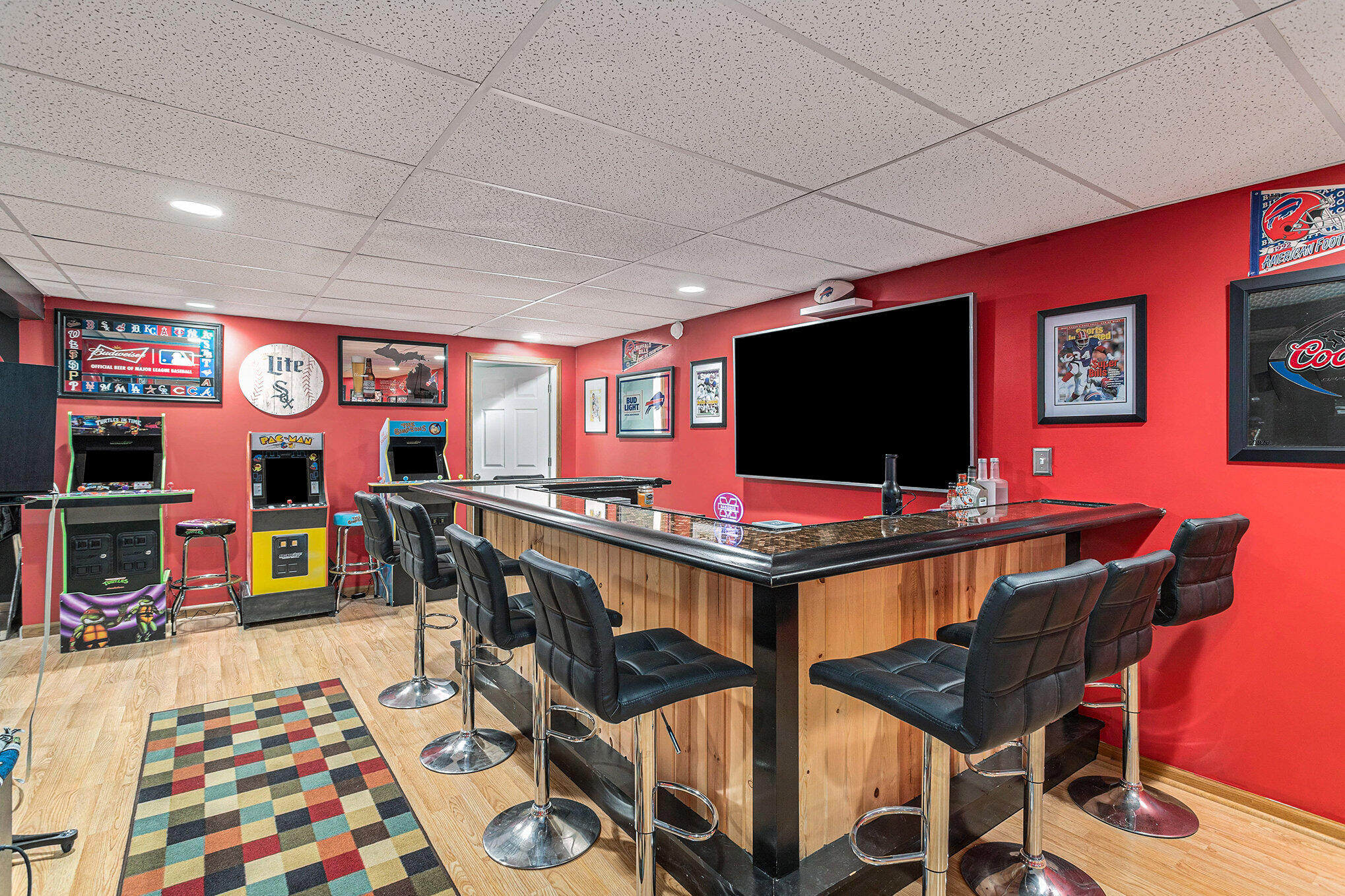 2986 Maplewood Street