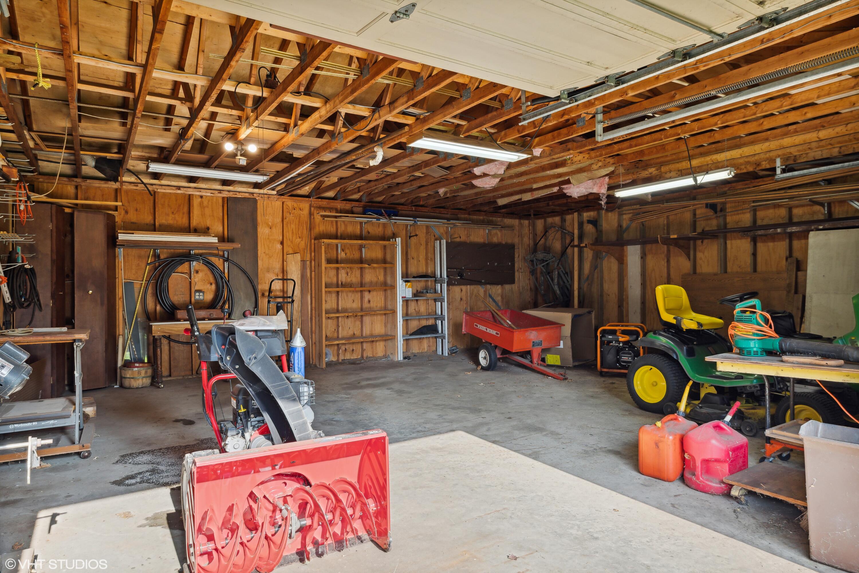 1928 Hillandale Road