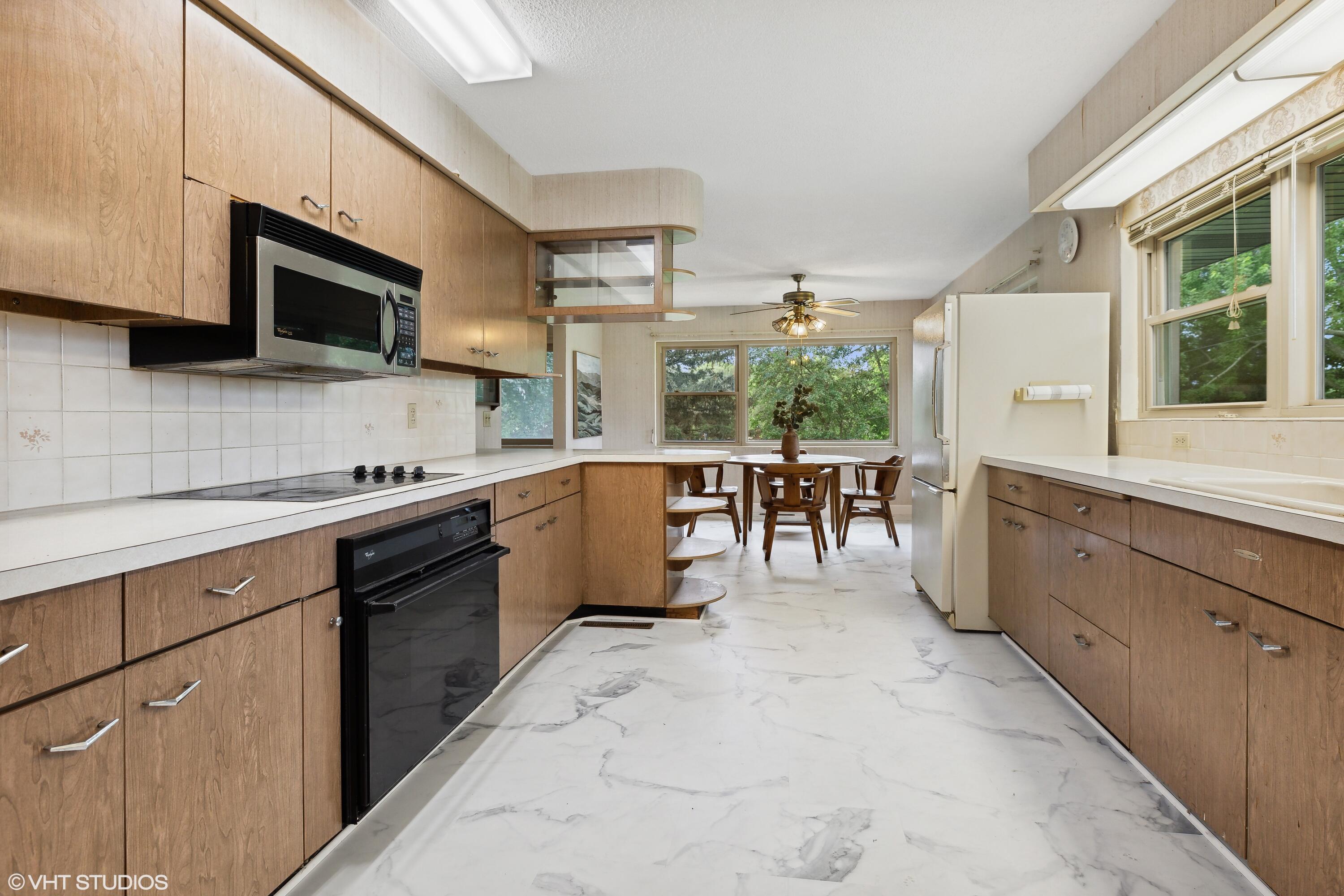 1928 Hillandale Road