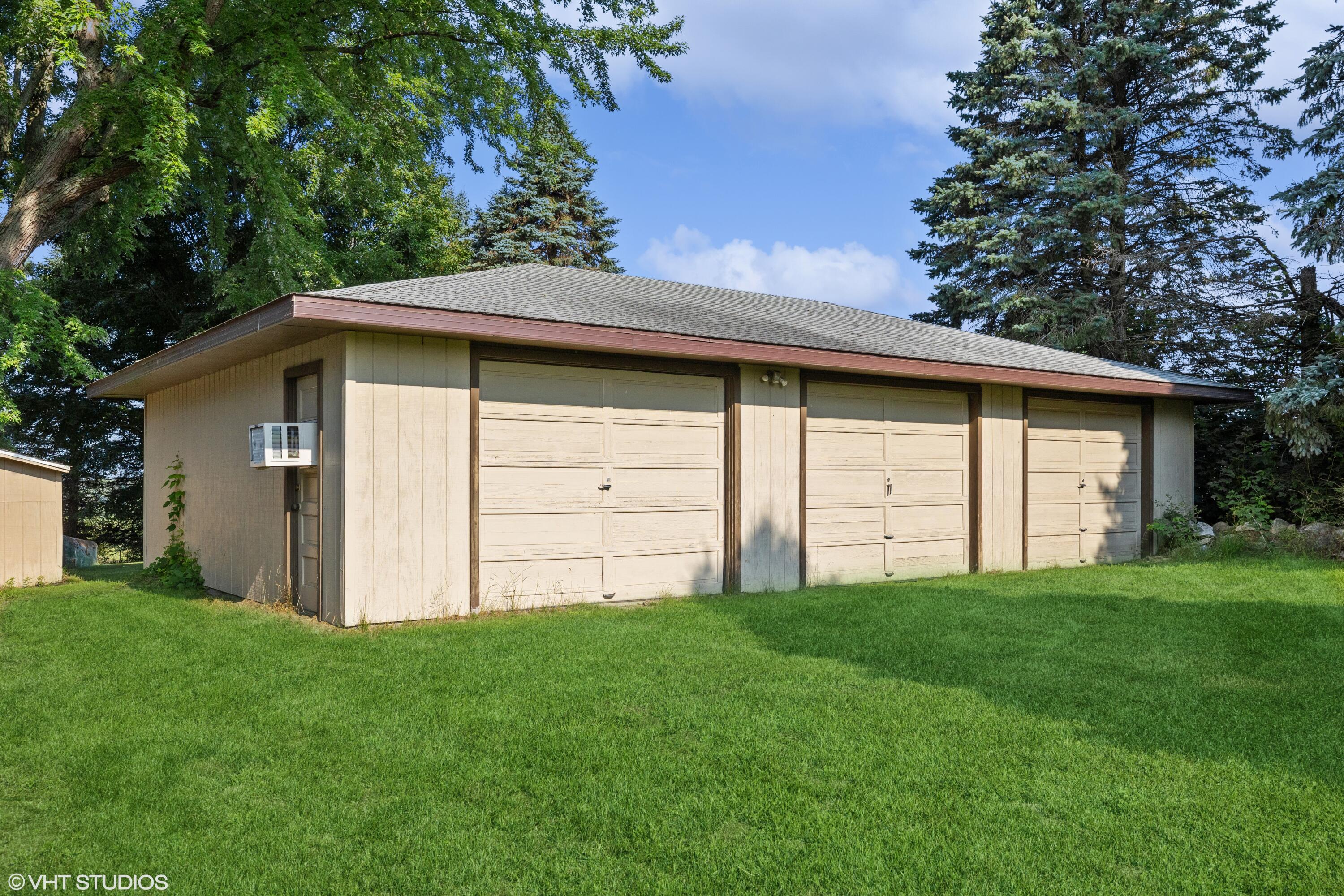 1928 Hillandale Road