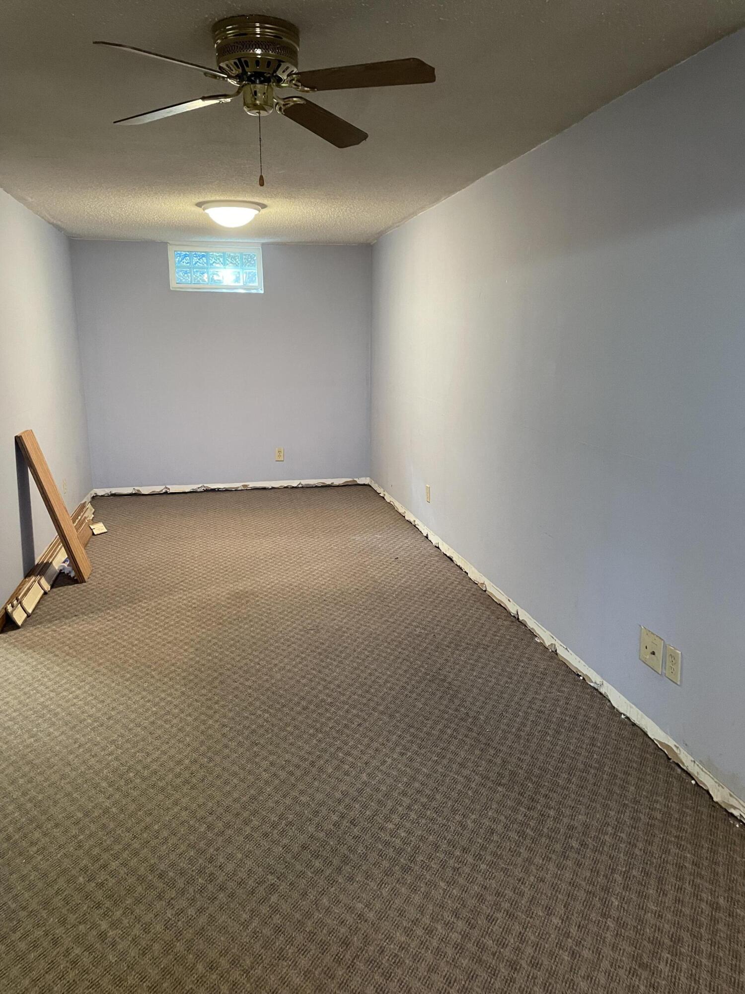 7150 E E Napier Avenue