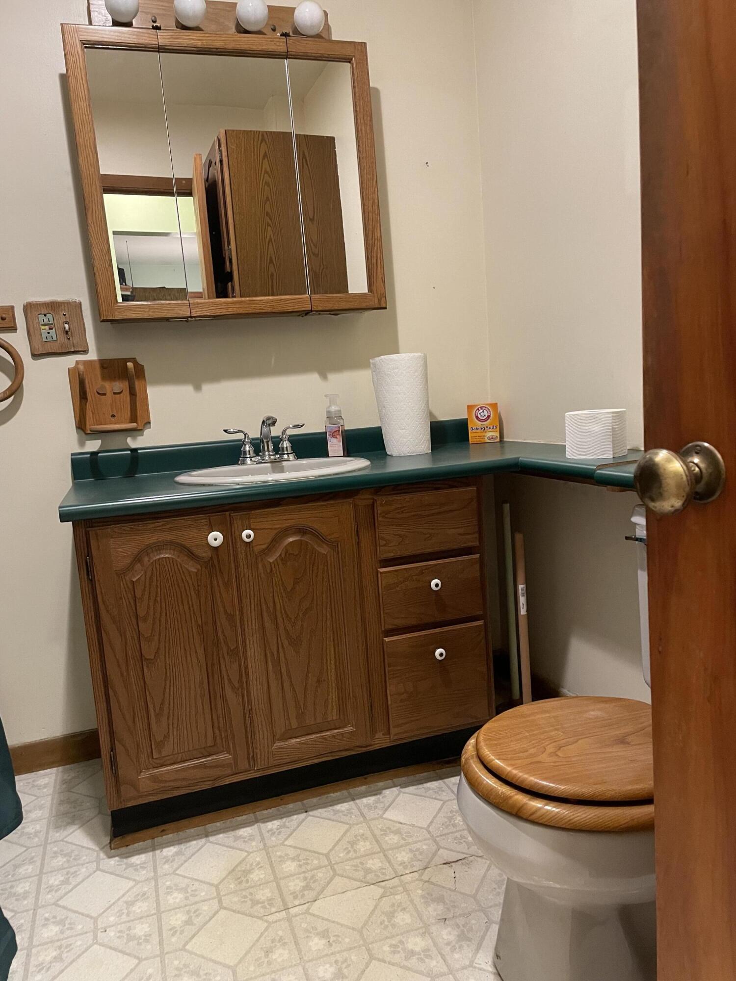 7150 E E Napier Avenue