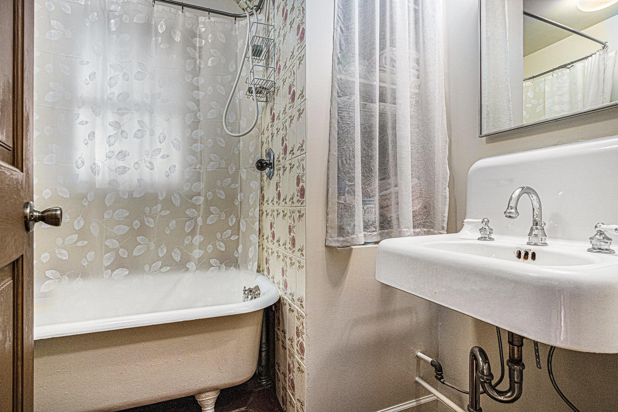 13987 Red Arrow Highway