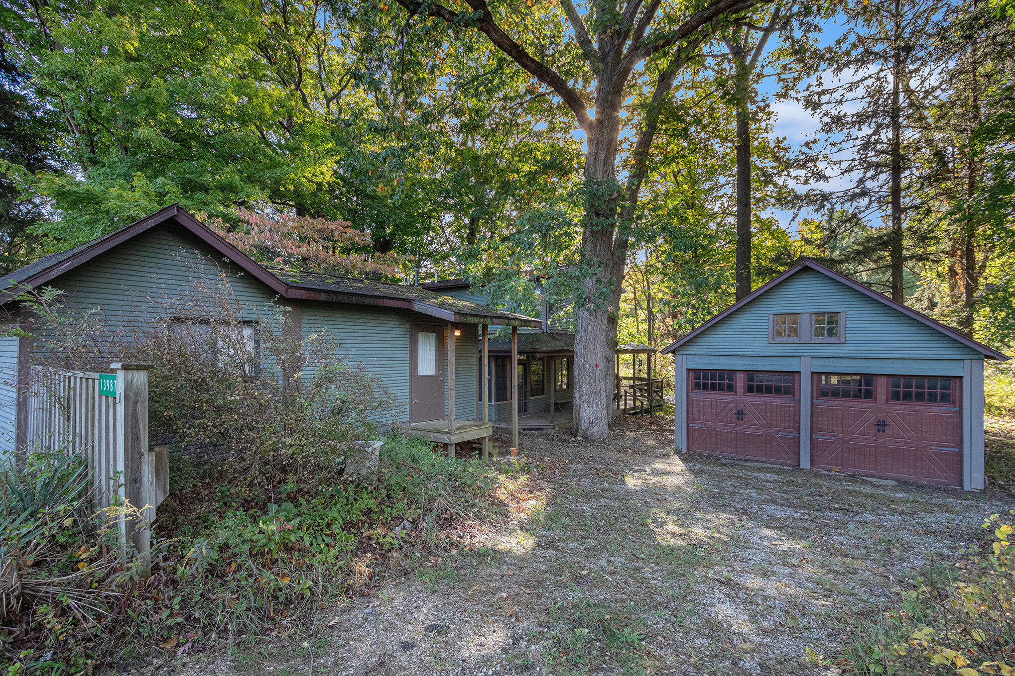 13987 Red Arrow Highway