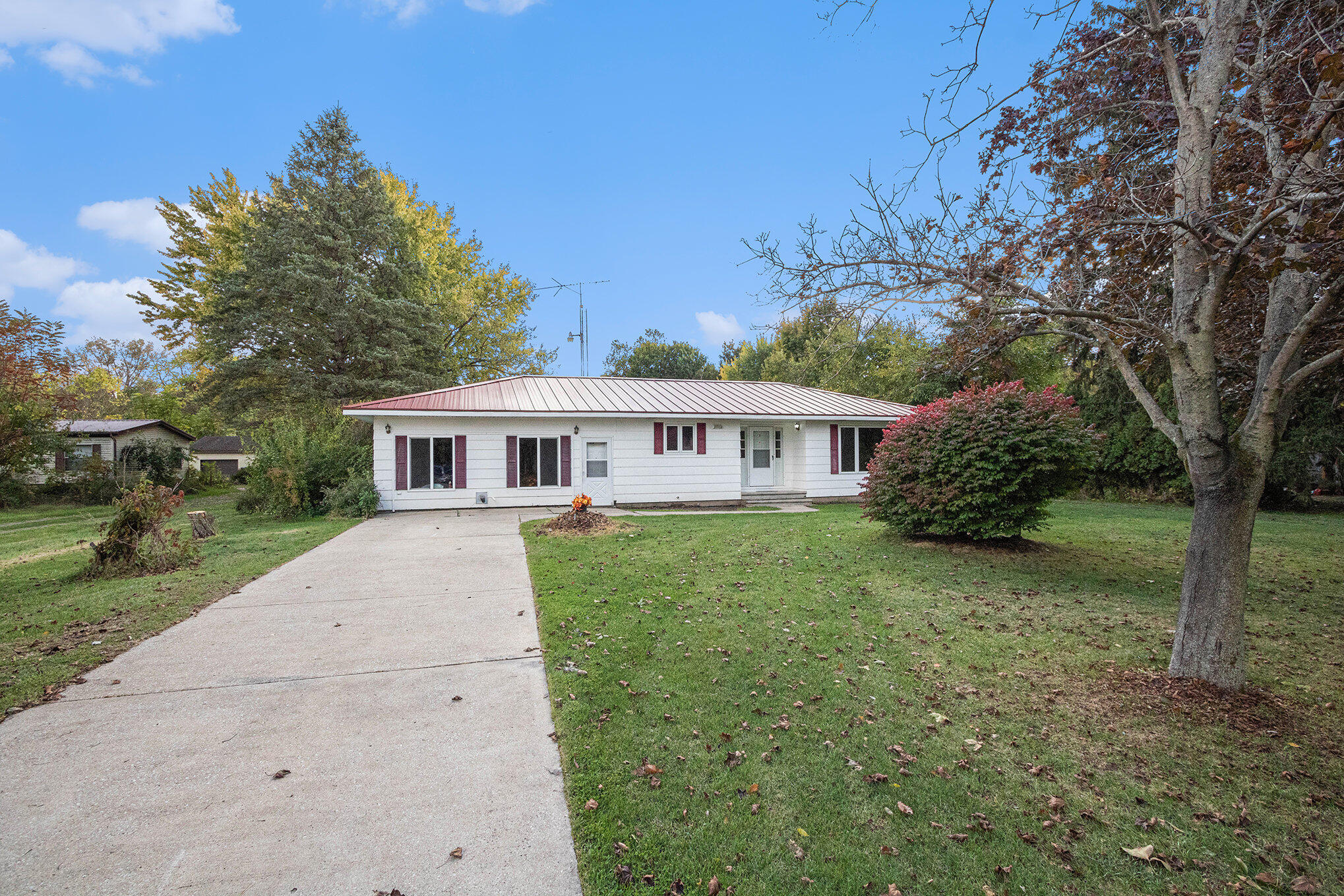 1610 Galien Buchanan Road