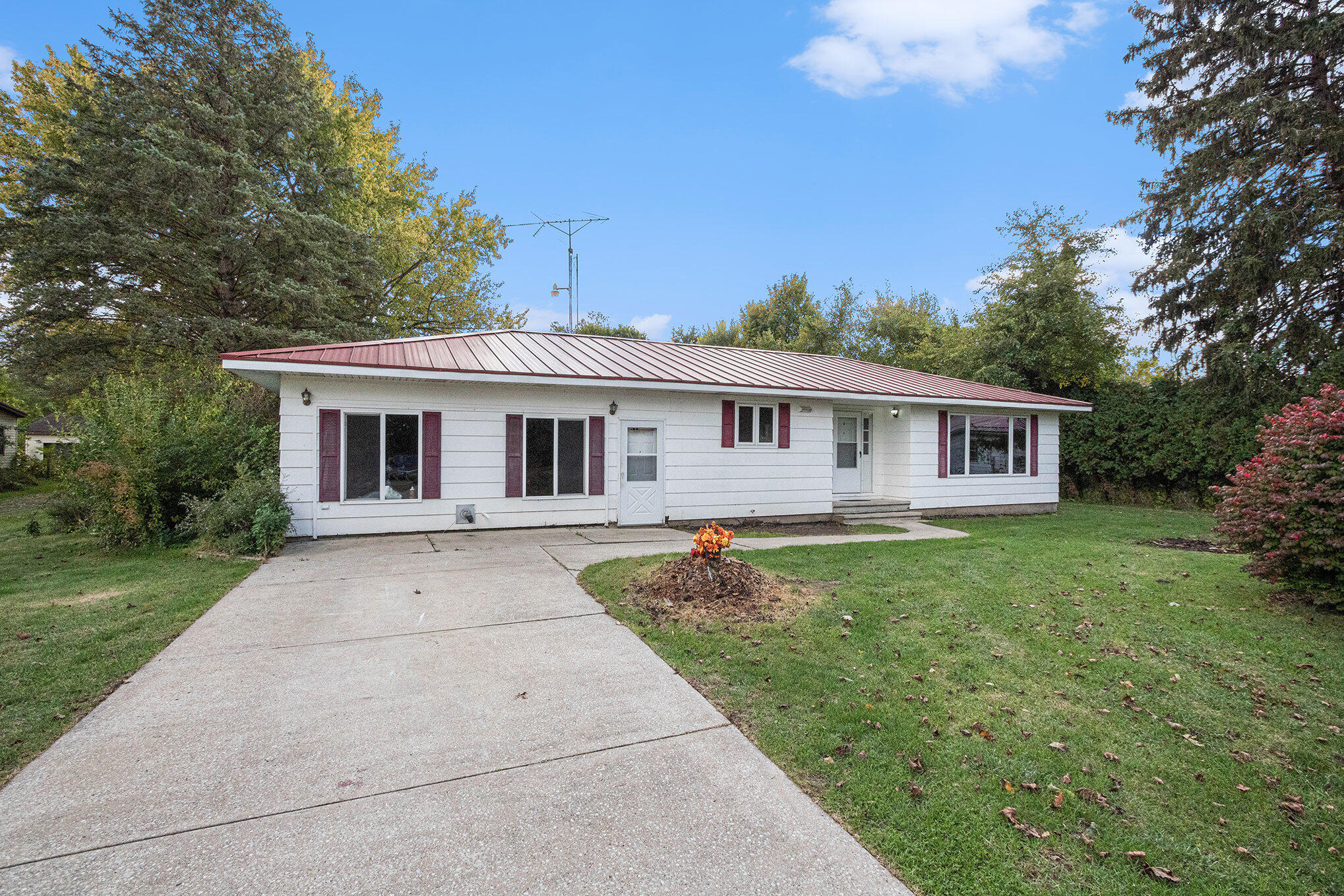 1610 Galien Buchanan Road