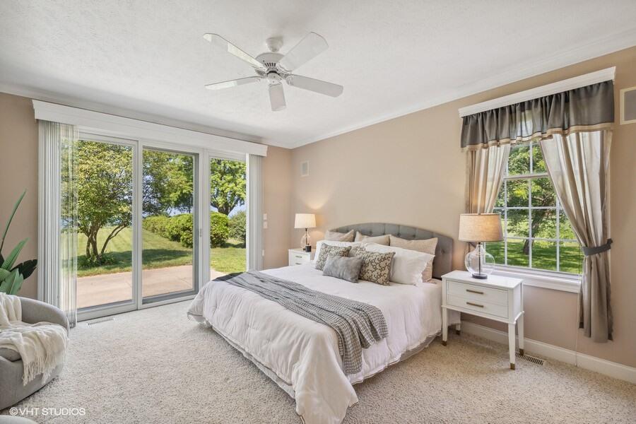 3300 3292 S Lakeshore Drive, St. Joseph