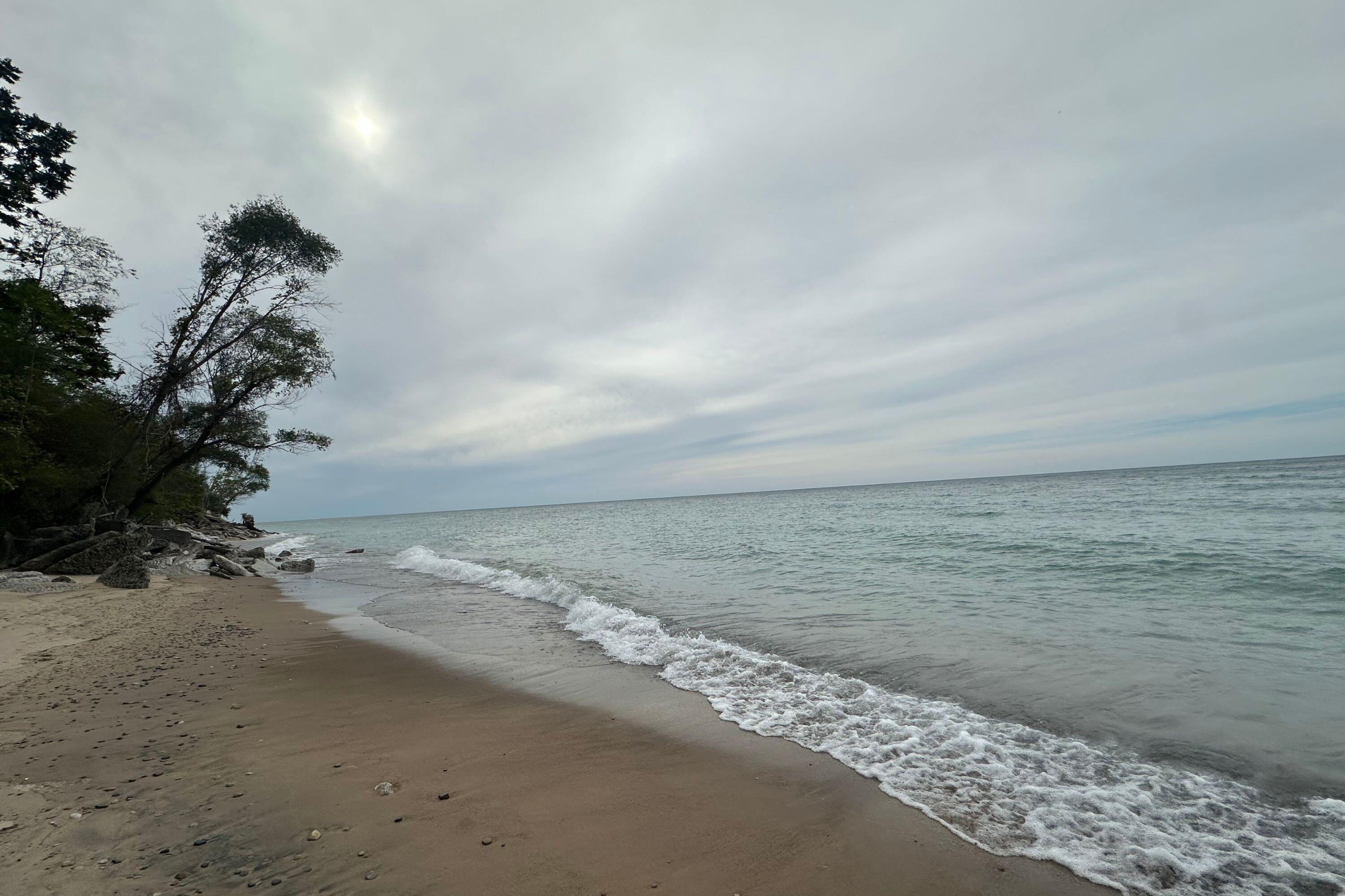 3300 3292 S Lakeshore Drive, St. Joseph