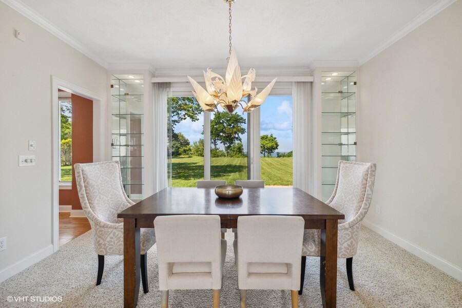 3300 3292 S Lakeshore Drive, St. Joseph