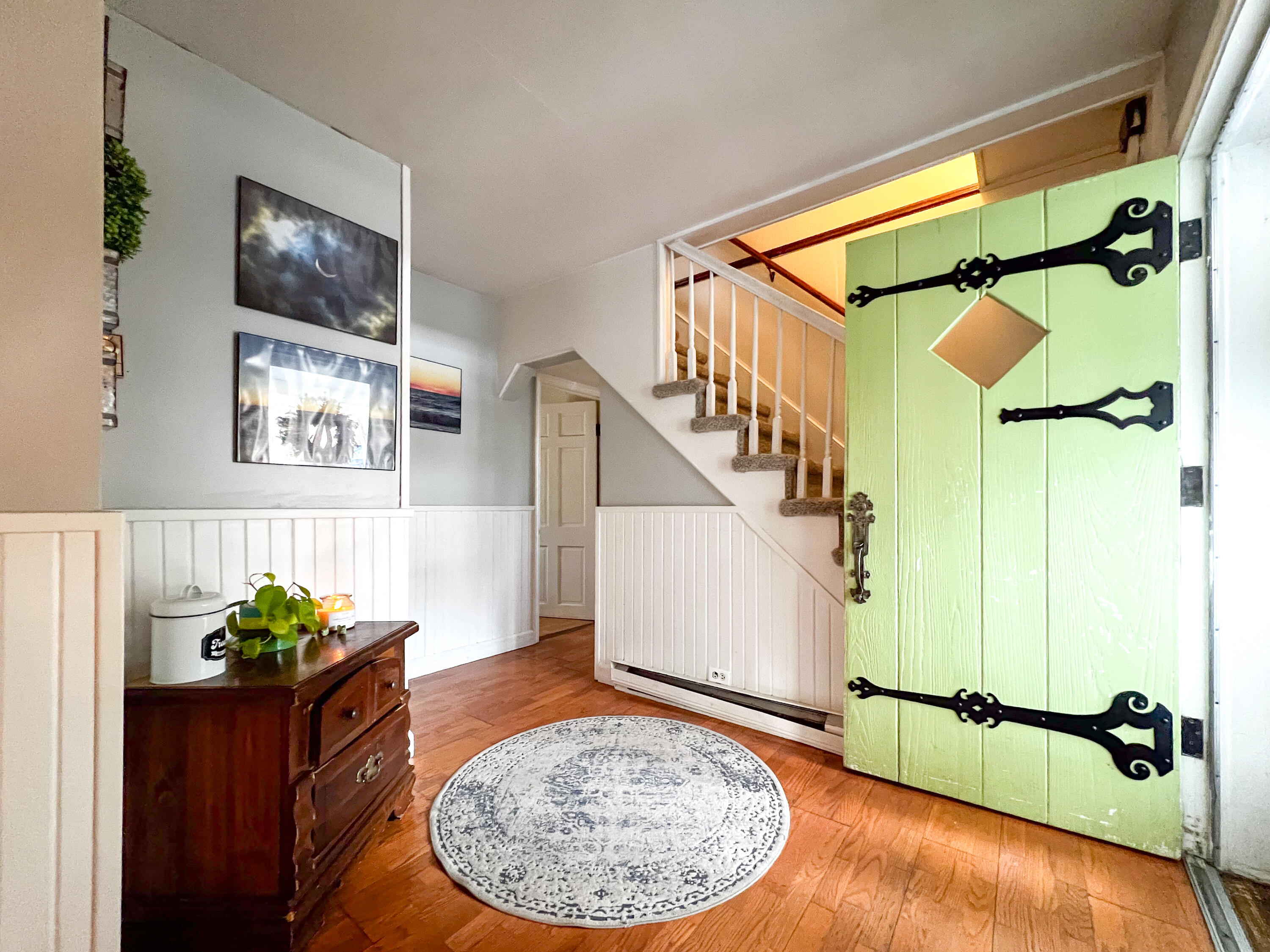 2354 Riverside Court