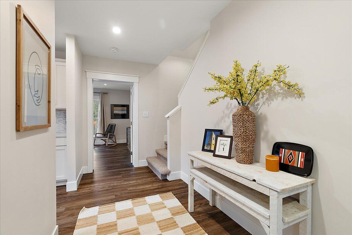 4150 Comanche Trail