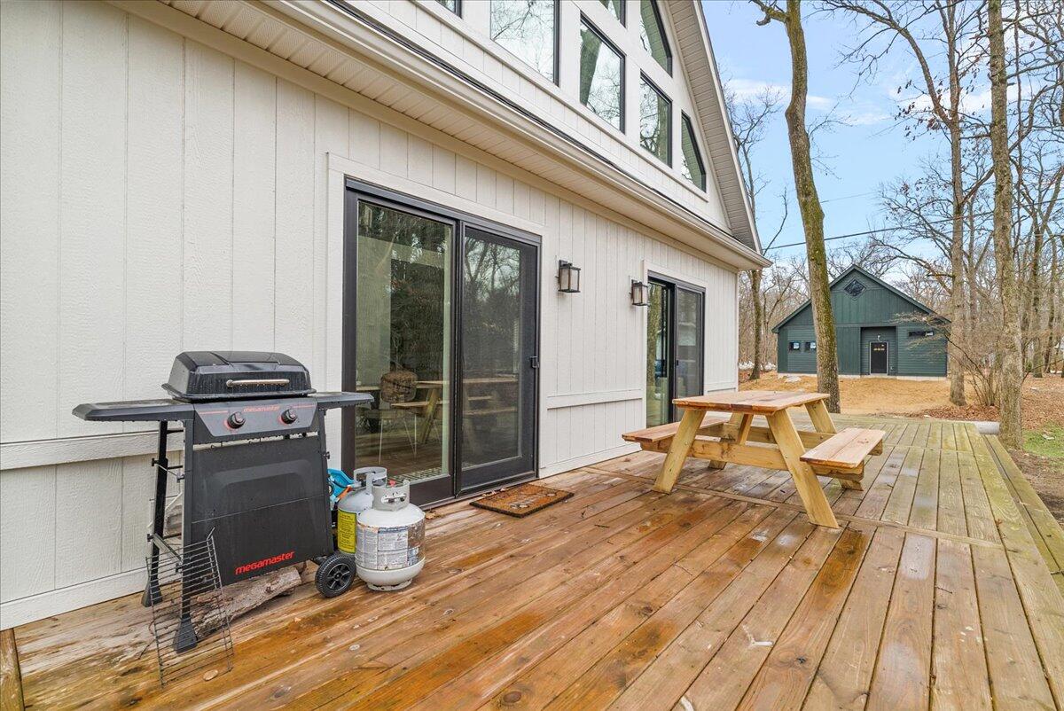 4150 Comanche Trail