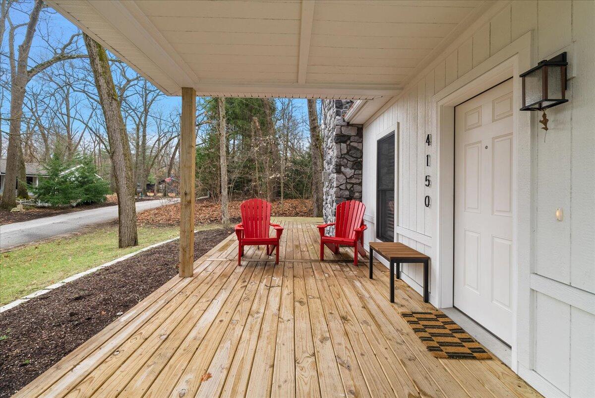 4150 Comanche Trail