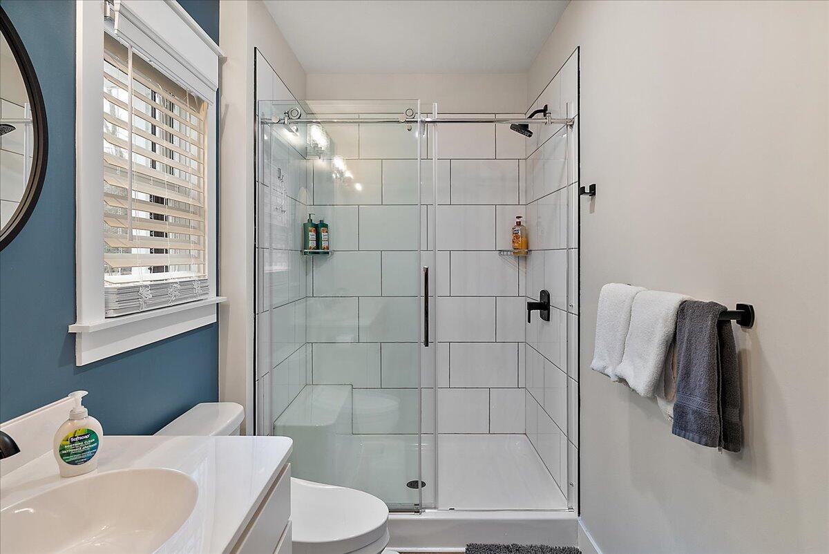 4150 Comanche Trail