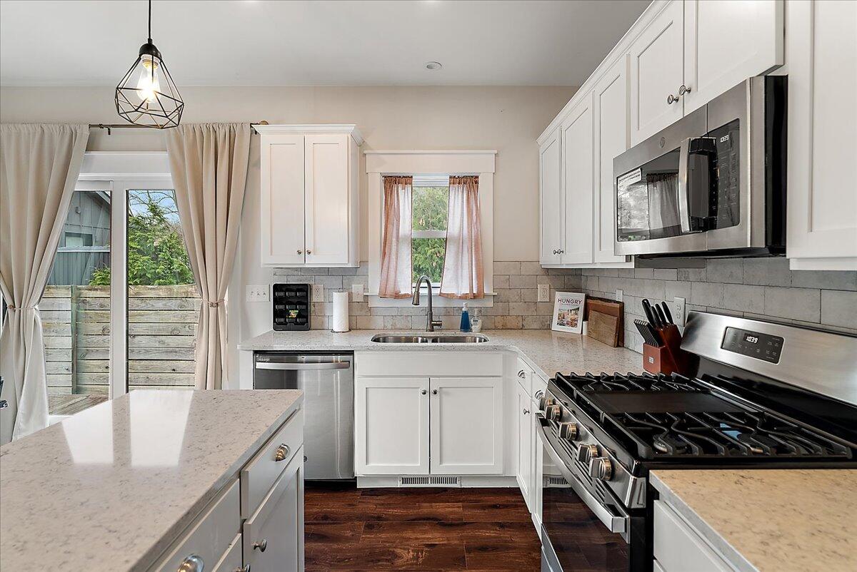 16325 Stones Throw Lane