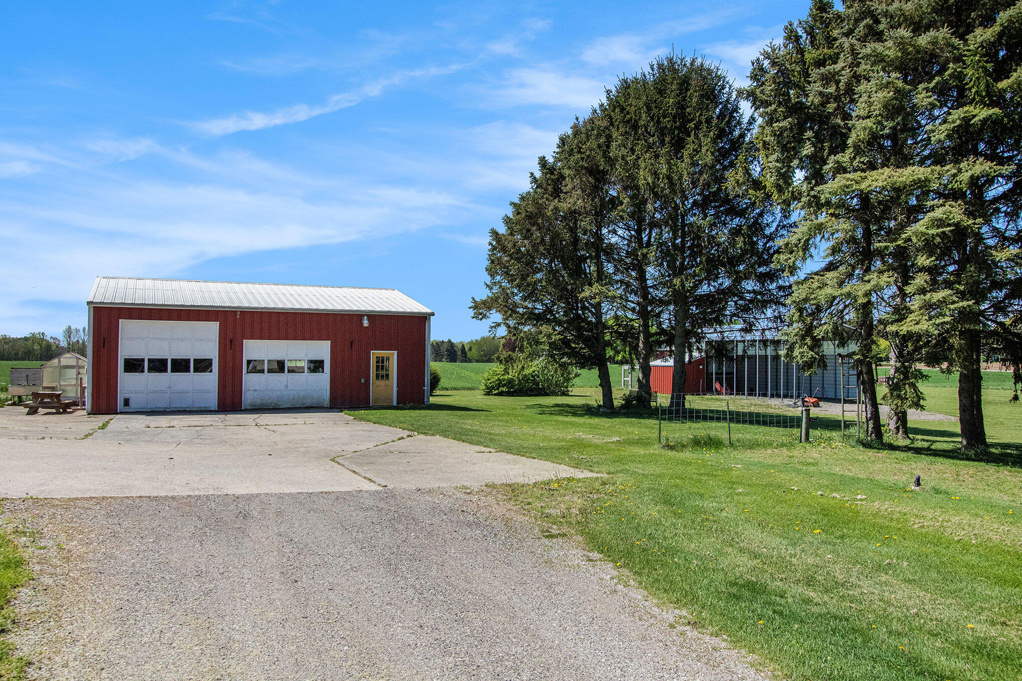 32867 Middle Crossing Road