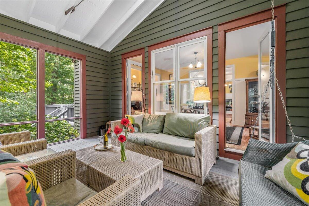 10 Camp Madron Road, 10