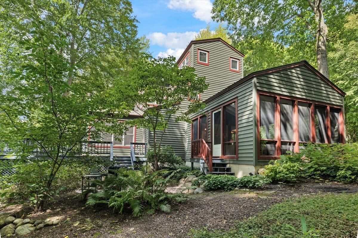 10 Camp Madron Road, 10