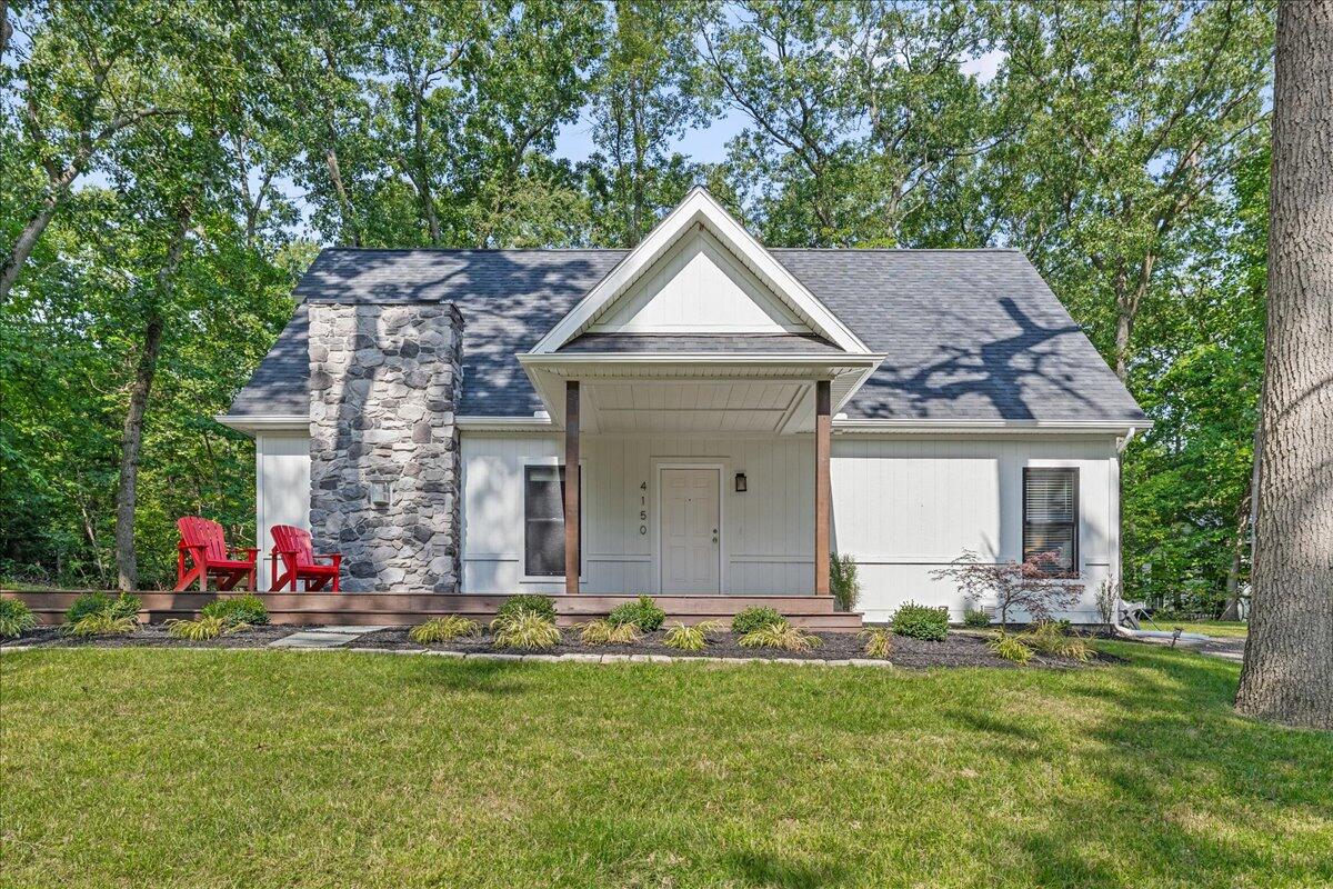 4150 Comanche Trail