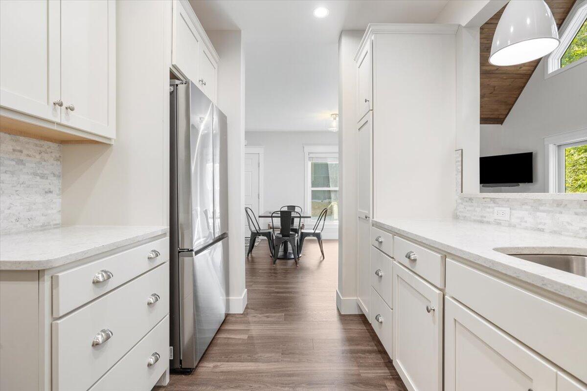 4150 Comanche Trail