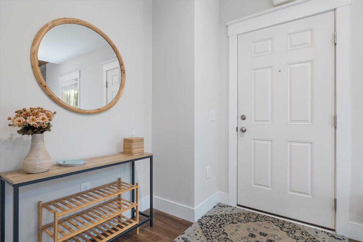 4150 Comanche Trail
