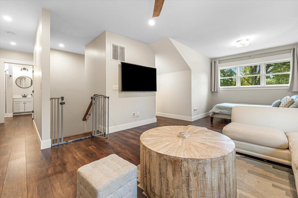 16325 Stones Throw Lane