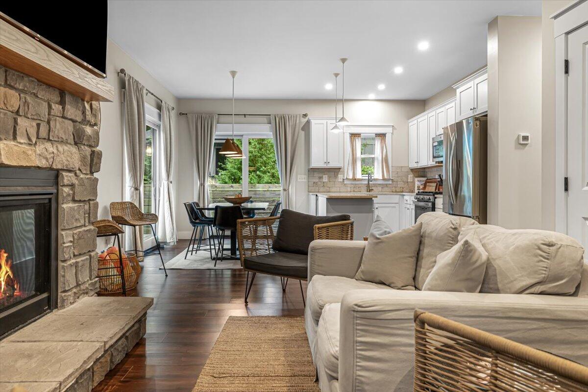 16325 Stones Throw Lane