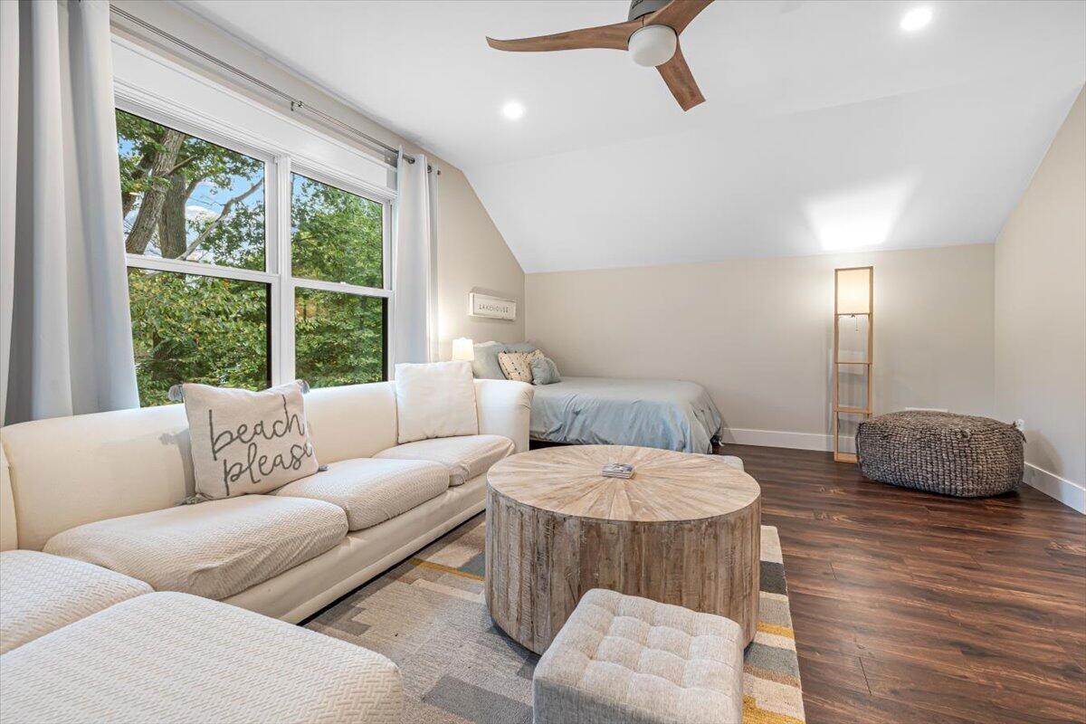 16325 Stones Throw Lane