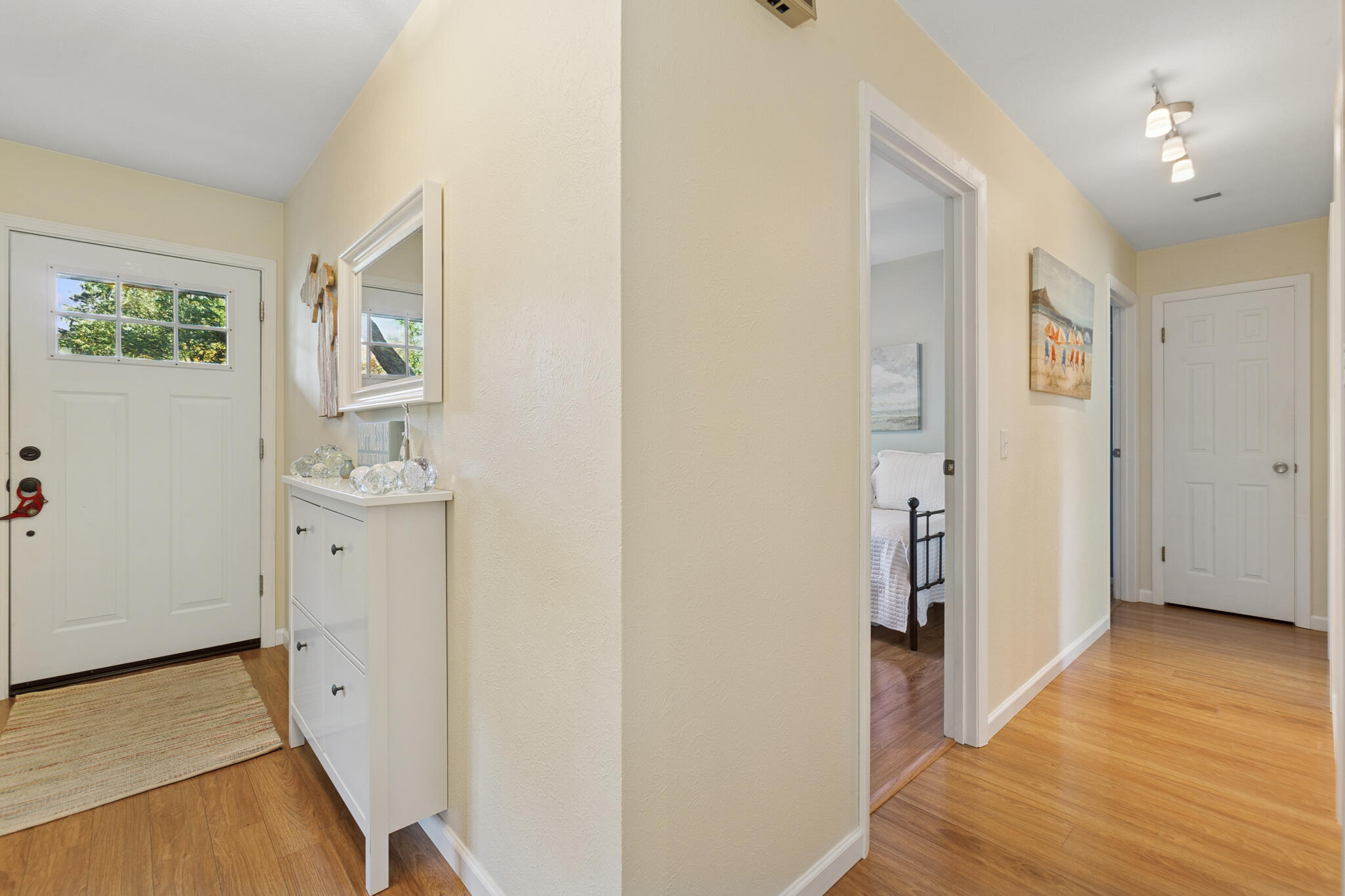 1854 Cranbrook Street, St. Joseph