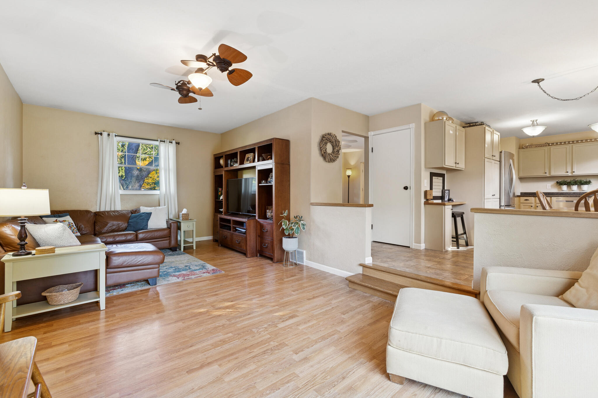 1854 Cranbrook Street, St. Joseph