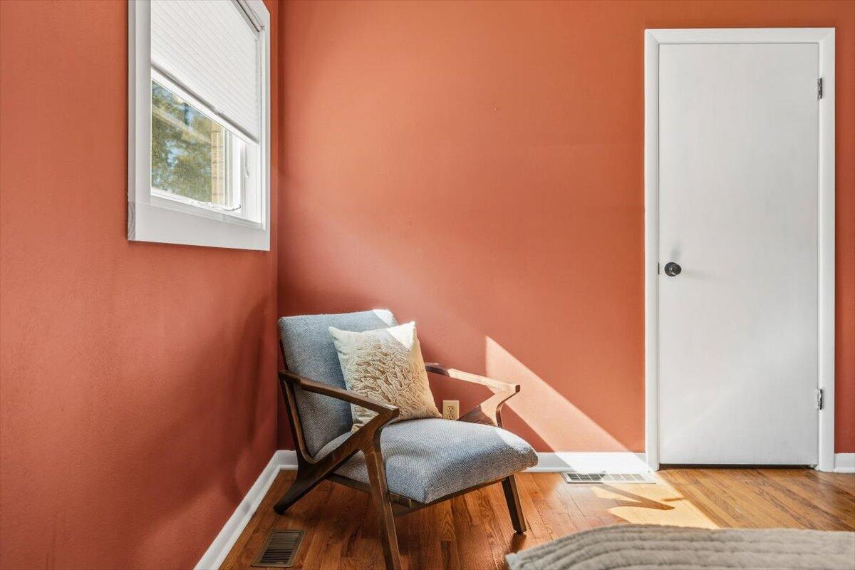 112 Butternut Street, Three Oaks