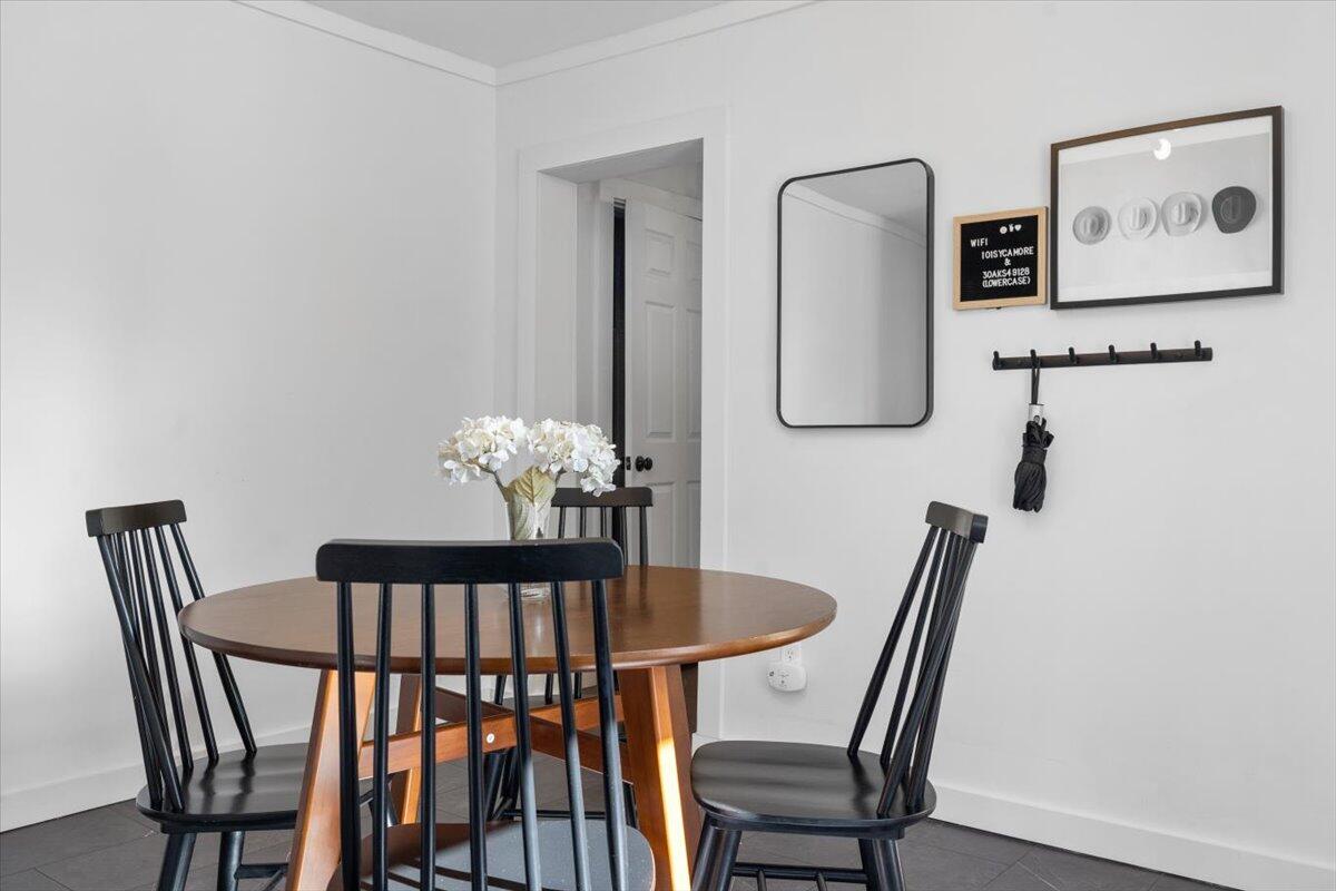 101 Sycamore Street E