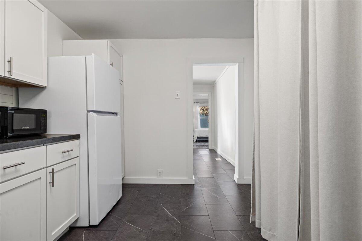 101 Sycamore Street E