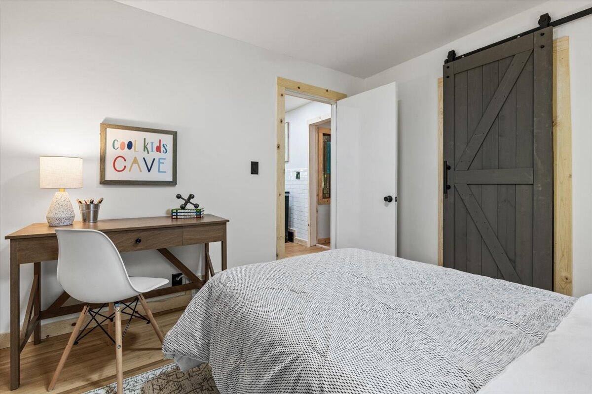 12980 Crestview Drive